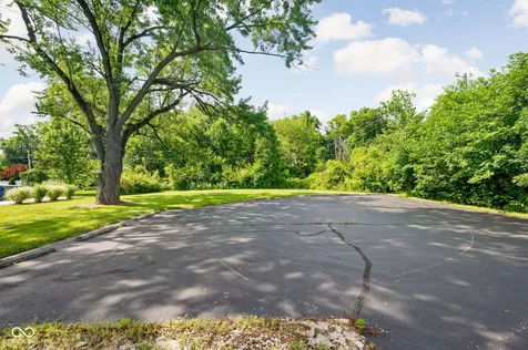 7423 E 82nd Street Indianapolis IN 46256