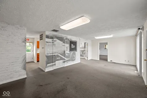 7423 E 82nd Street Indianapolis IN 46256