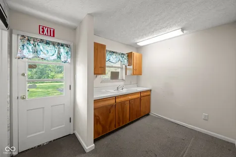 7423 E 82nd Street Indianapolis IN 46256