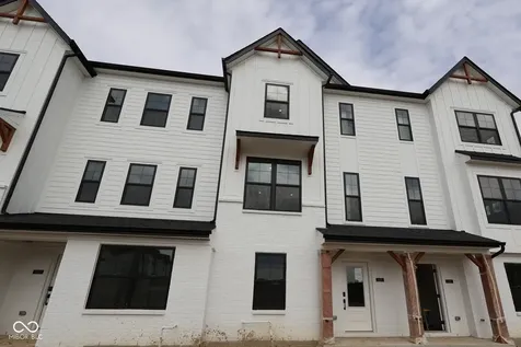 4451 Yellowwood Avenue Brownsburg IN 46112