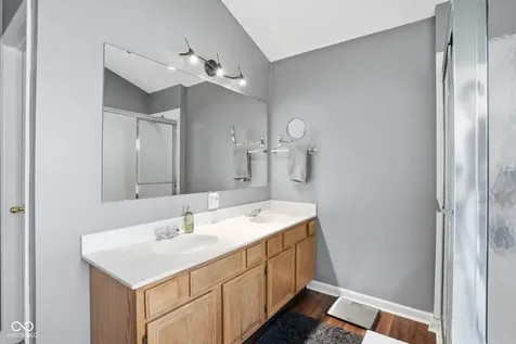 6638 Salem Drive Fishers IN 46038