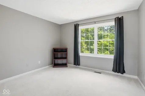 6638 Salem Drive Fishers IN 46038