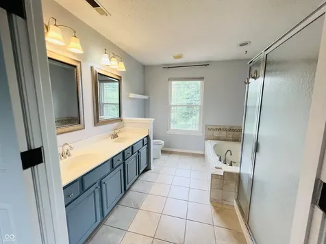 5400 Wakefield Drive S Greenwood IN 46142