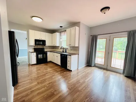 5400 Wakefield Drive S Greenwood IN 46142