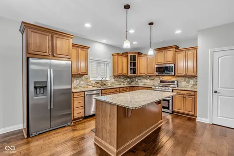 15404 Mission Hills Court Carmel IN 46033