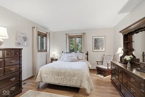1302 Stymie Court Indianapolis IN 46217