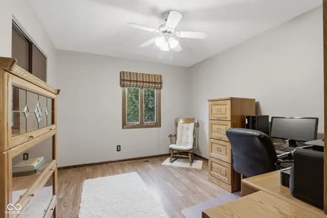 1302 Stymie Court Indianapolis IN 46217