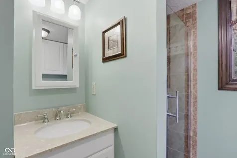 1302 Stymie Court Indianapolis IN 46217