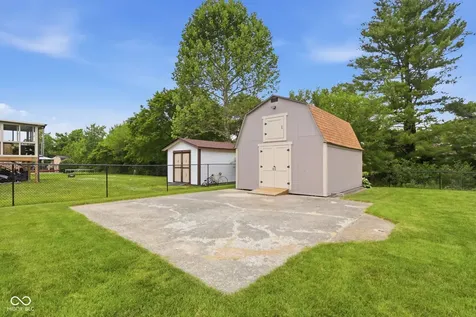 1302 Stymie Court Indianapolis IN 46217