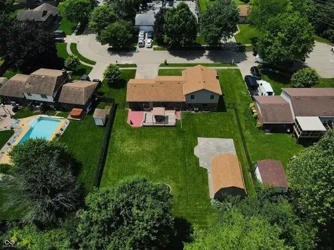 1302 Stymie Court Indianapolis IN 46217