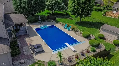 7814 Santolina Drive Indianapolis IN 46237