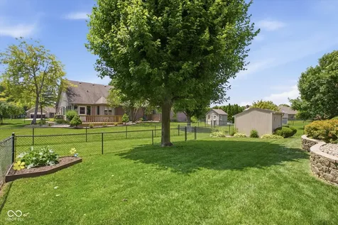 7814 Santolina Drive Indianapolis IN 46237