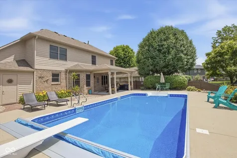7814 Santolina Drive Indianapolis IN 46237