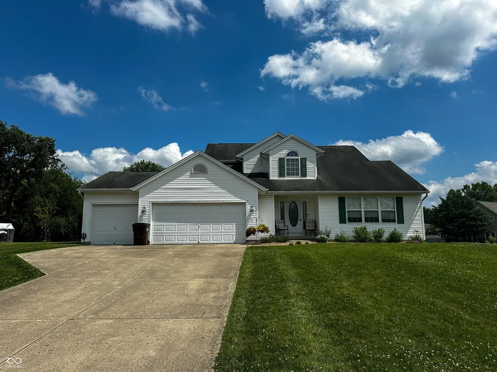 323 Woodfield Drive Batesville IN 47006