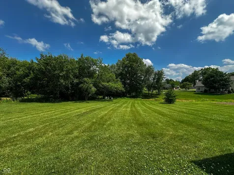 323 Woodfield Drive Batesville IN 47006