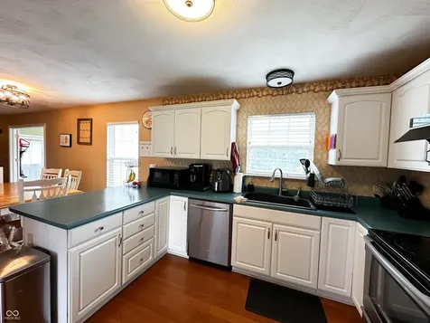 323 Woodfield Drive Batesville IN 47006