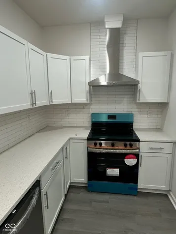 2127 Haines Indianapolis IN 46221