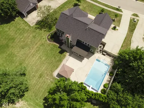 168 E Columbine Lane Westfield IN 46074