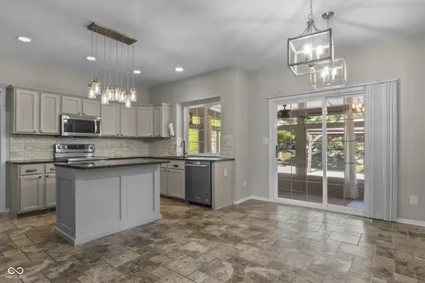 168 E Columbine Lane Westfield IN 46074