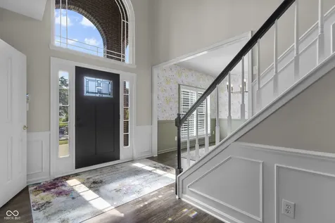 168 E Columbine Lane Westfield IN 46074