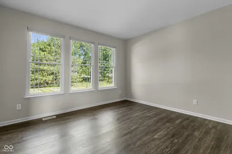 168 E Columbine Lane Westfield IN 46074