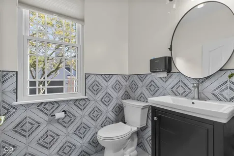168 E Columbine Lane Westfield IN 46074