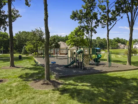 168 E Columbine Lane Westfield IN 46074