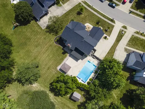 168 E Columbine Lane Westfield IN 46074