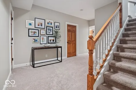 13672 Creekridge Lane Fishers IN 46055