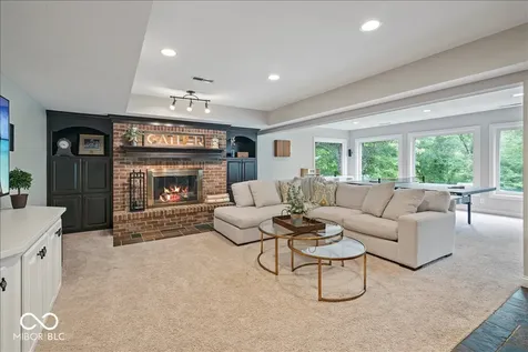 13672 Creekridge Lane Fishers IN 46055