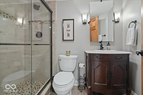 13672 Creekridge Lane Fishers IN 46055