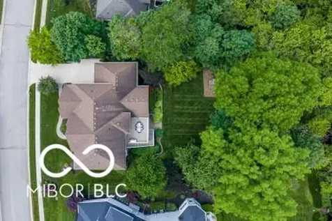 13672 Creekridge Lane Fishers IN 46055