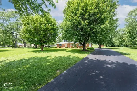 6084 W 100 S. S New Palestine IN 46163
