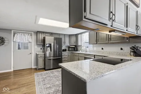 2055 W 600 S Lebanon IN 46052