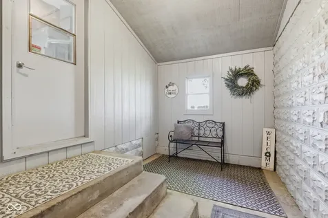 2055 W 600 S Lebanon IN 46052