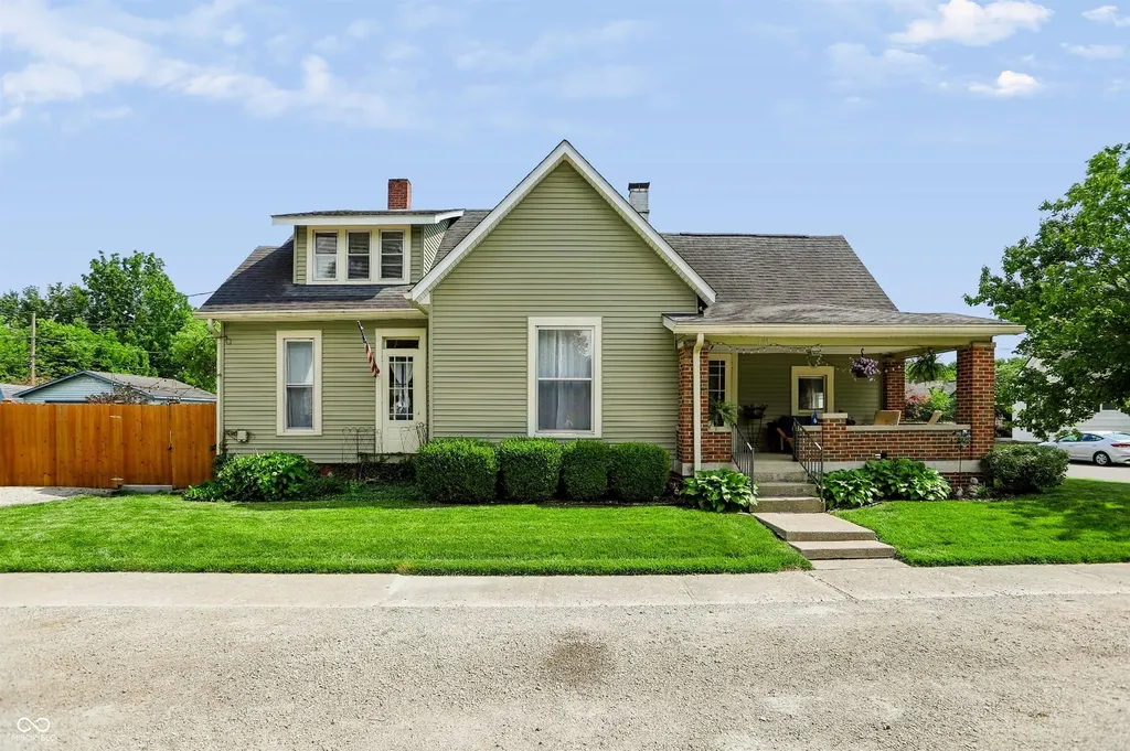 399 W Adams Street Franklin IN 46131