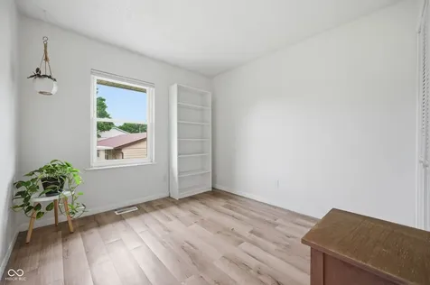 203 Kerr Drive Lapel IN 46051