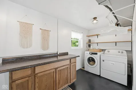 203 Kerr Drive Lapel IN 46051