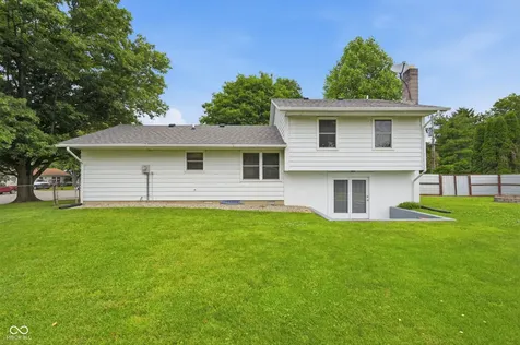 203 Kerr Drive Lapel IN 46051
