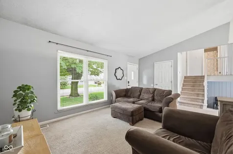 203 Kerr Drive Lapel IN 46051
