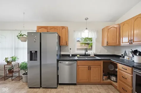 203 Kerr Drive Lapel IN 46051