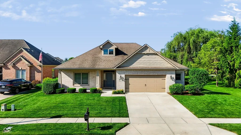 4581 Lexington Row Greenwood IN 46143
