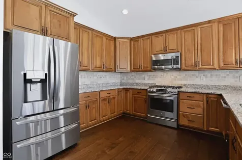 4581 Lexington Row Greenwood IN 46143