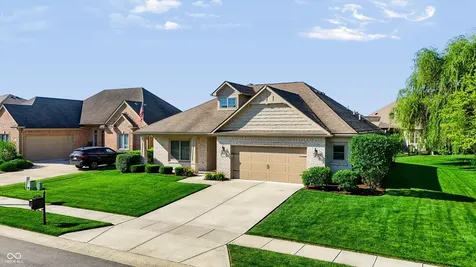 4581 Lexington Row Greenwood IN 46143
