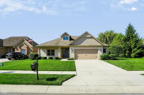 4581 Lexington Row Greenwood IN 46143