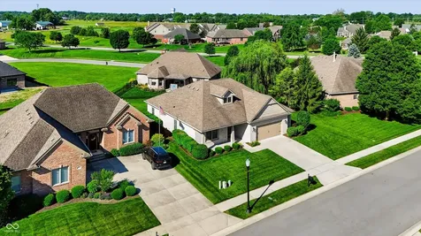 4581 Lexington Row Greenwood IN 46143