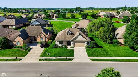 4581 Lexington Row Greenwood IN 46143