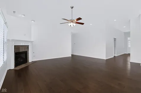 4581 Lexington Row Greenwood IN 46143