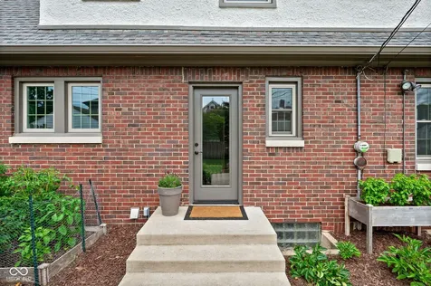 115 Blue Ridge Road Indianapolis IN 46208