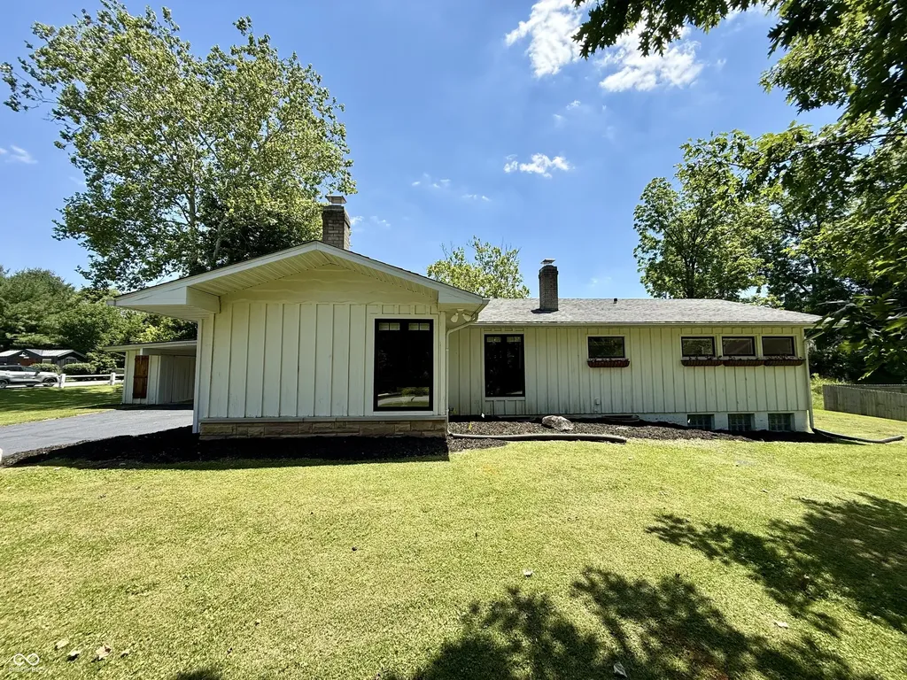 112 S 2nd Street Batesville IN 47006